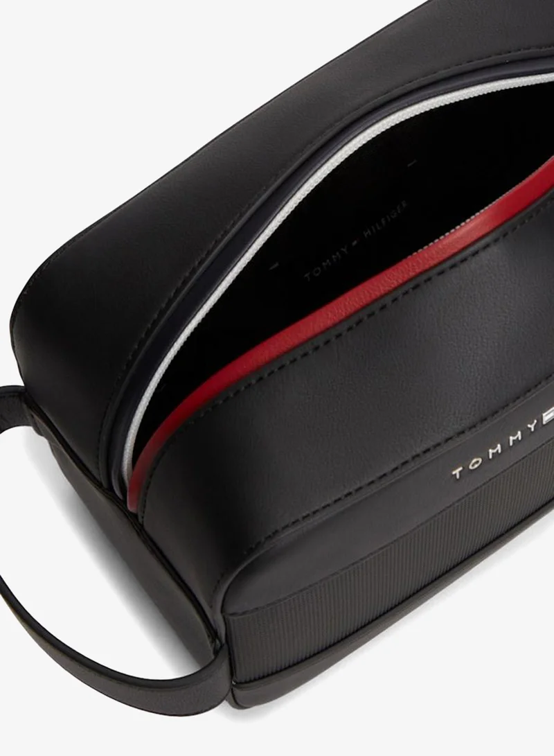 TOMMY HILFIGER  Foundation Washbag for Men | Best Price UAE