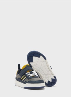 ZIDDY Kids Velcro Low Top Sneakers  - Image 4