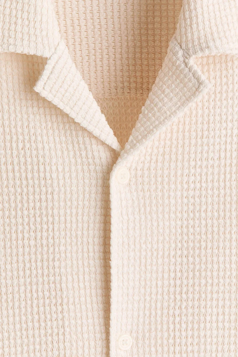 H&M  Relaxed Fit Textured resort shirt for Men | Best Price UAE