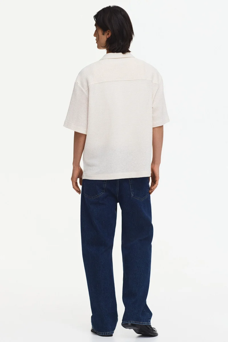 H&M  Relaxed Fit Textured resort shirt for Men | Best Price UAE