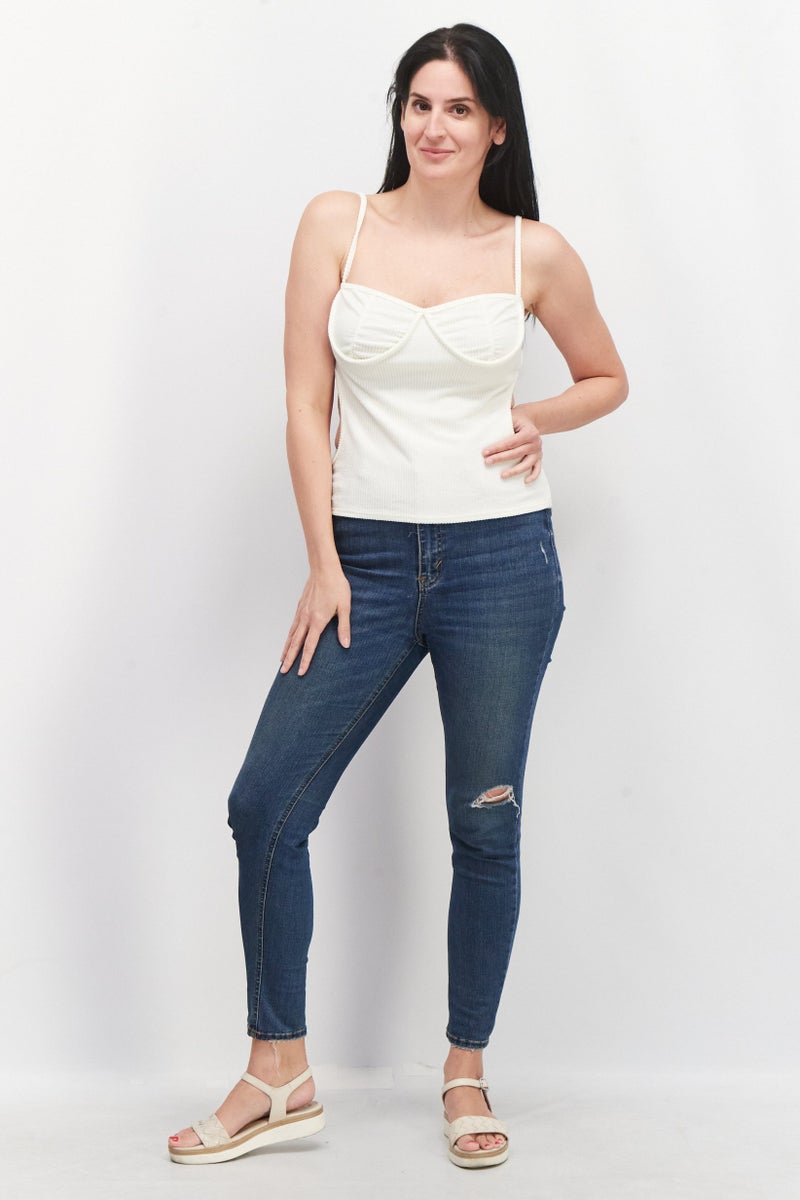 LASULA Women Sweetheart Neck Sleeveless Crop Top, Cream - Image 4