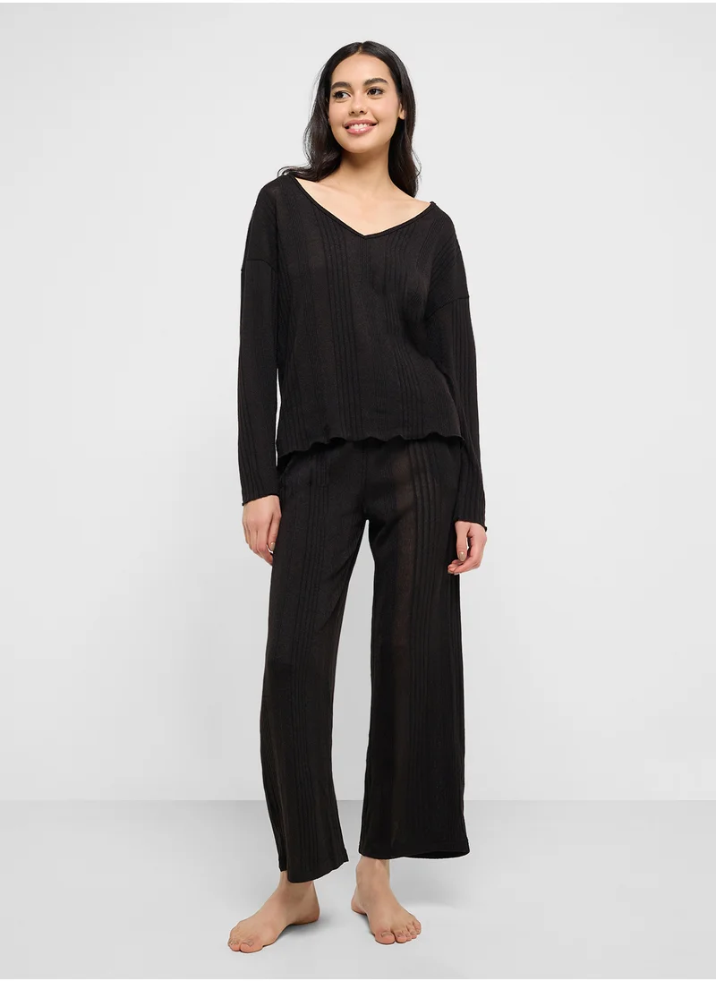 جينجر Cozy Ribbed Top & Pyjama Lounge Set