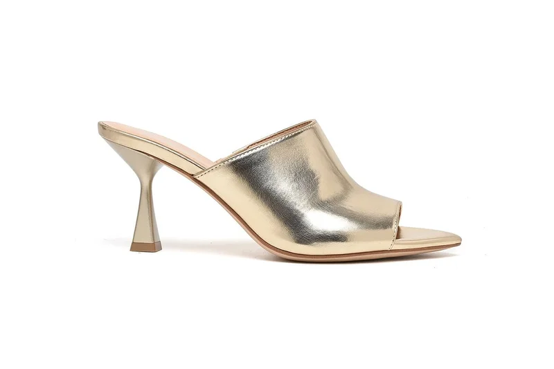 polished mid heel open-toe shoe