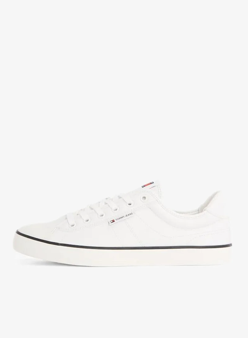 تومي جينز فولكانيزد ترينرز