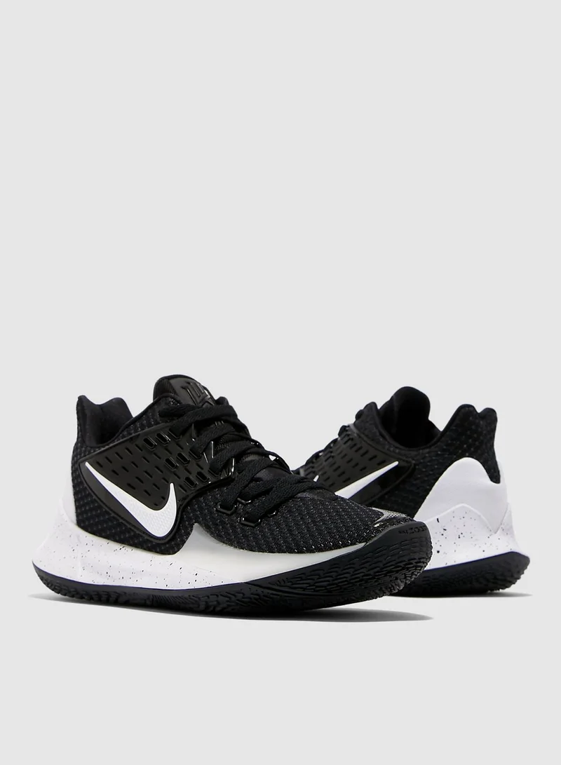 Nike Kyrie Low 2