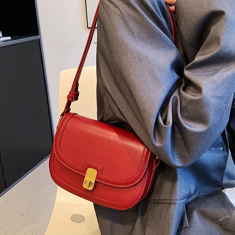 This Year'S Popular Bag For Women 2022 New High-Grade Ins Niche Fashion All-Matching Messenger Bag Saddle Bag - Image 4
