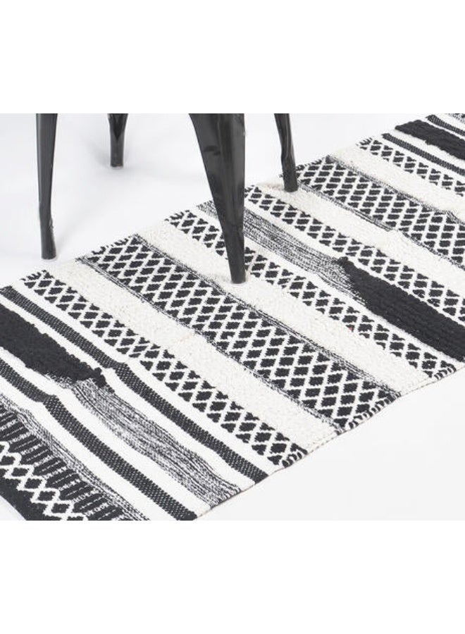 Chateaux Handwoven Cotton Monochrome Rug for Home - Image 1