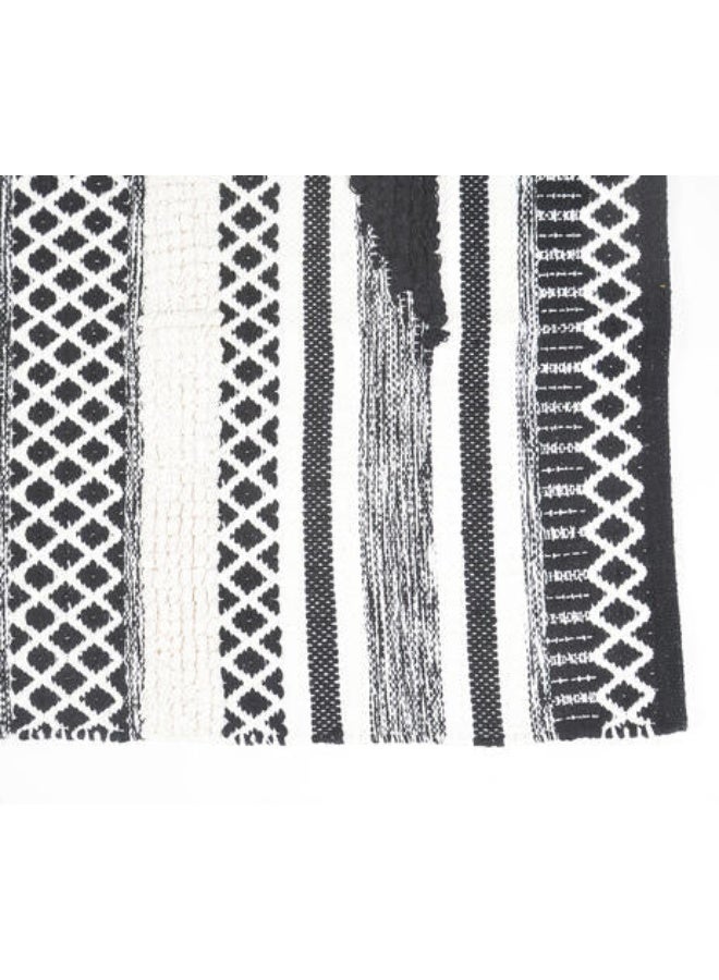 Chateaux Handwoven Cotton Monochrome Rug for Home - Image 2