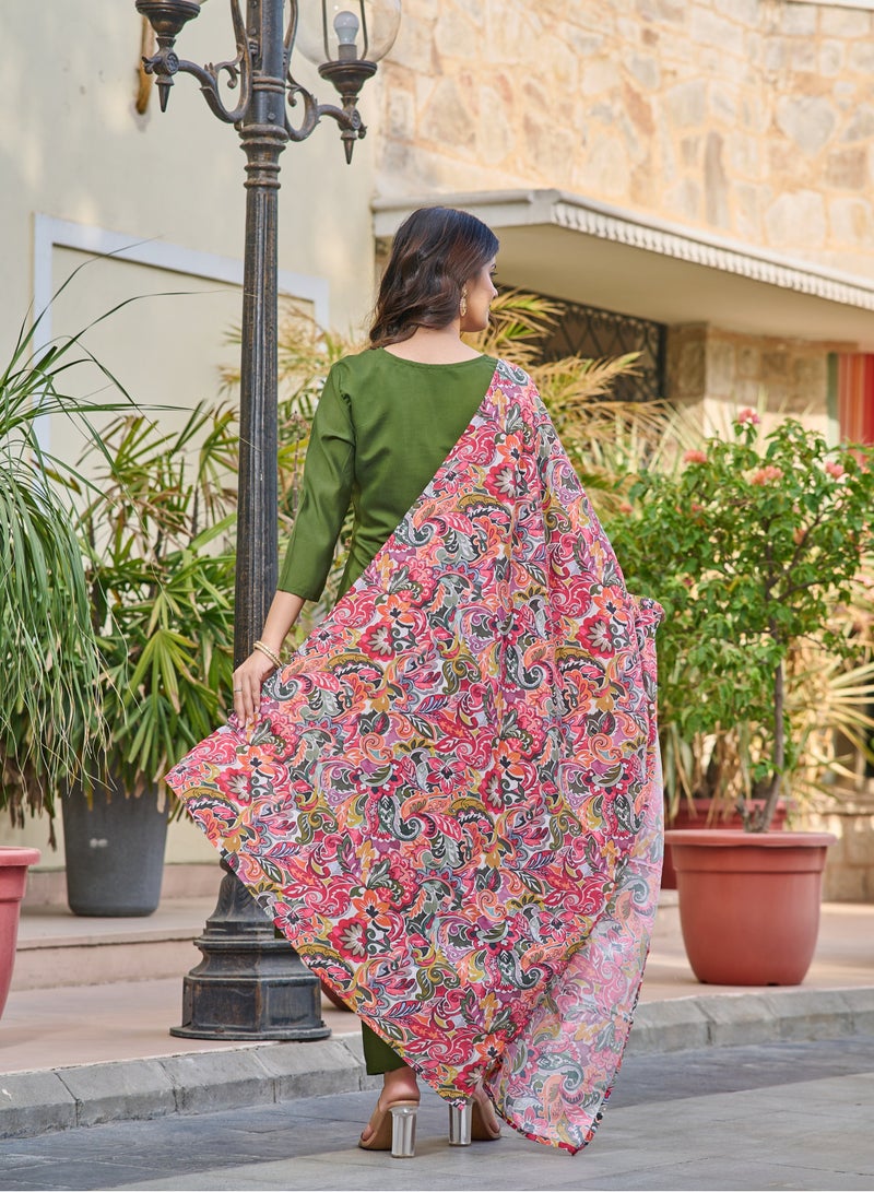 Women's embroidered Light Green Kurti with pant and dupatta set pis  - Image 4
