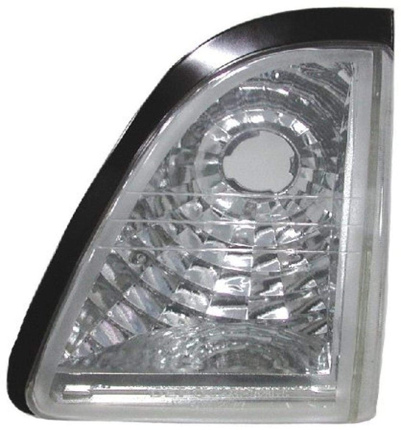 DEPO 331-1628PXUS Replacement Parking Light Set (This product is an aftermarket product. It is not created or sold by the OE car company) - Image 1