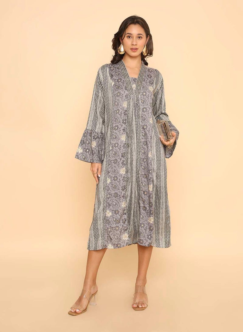 HANA & SARA Women's Muted Grey Floral & Geometric Print Jalabiya Dress - Image 1