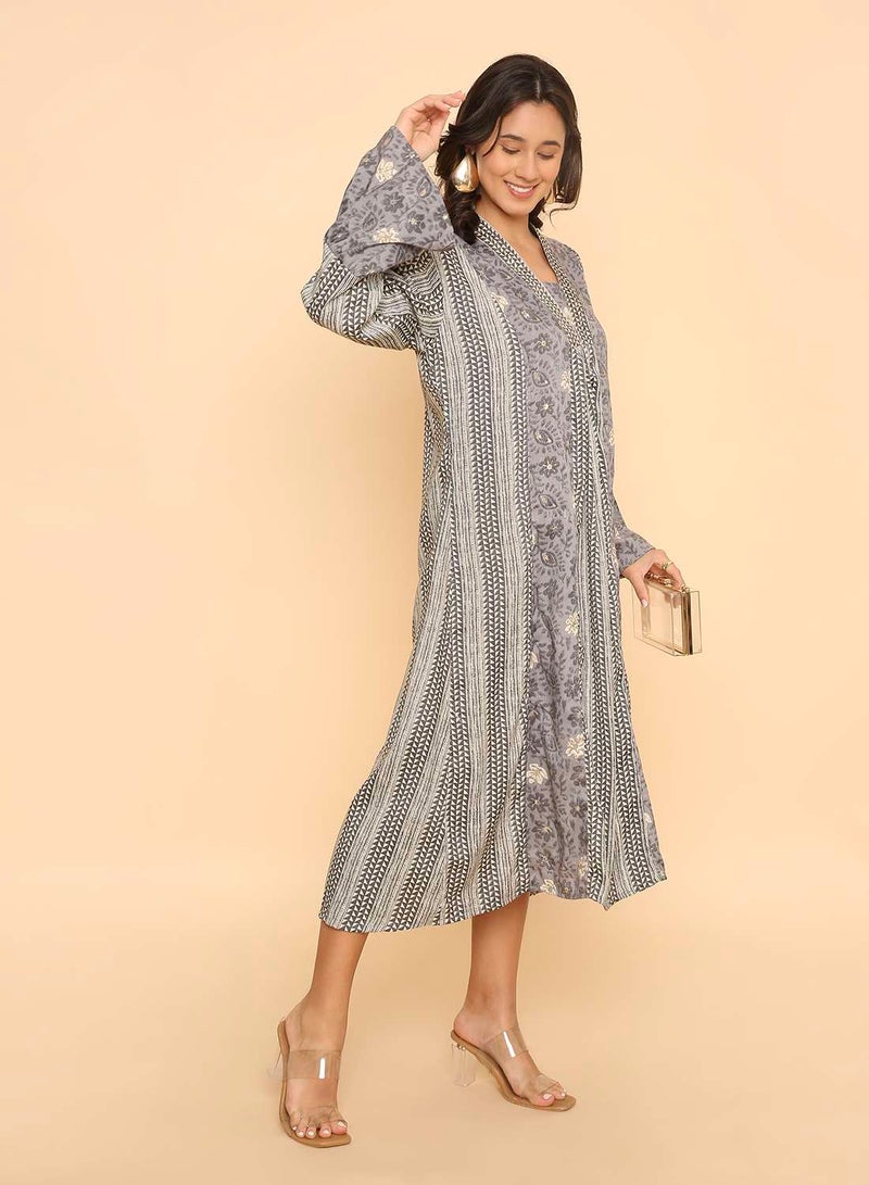 HANA & SARA Women's Muted Grey Floral & Geometric Print Jalabiya Dress - Image 4