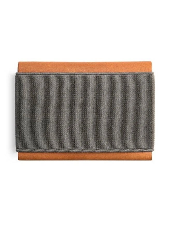 Trove The third edition card wallet in camel and gray color from Troove - Image 2