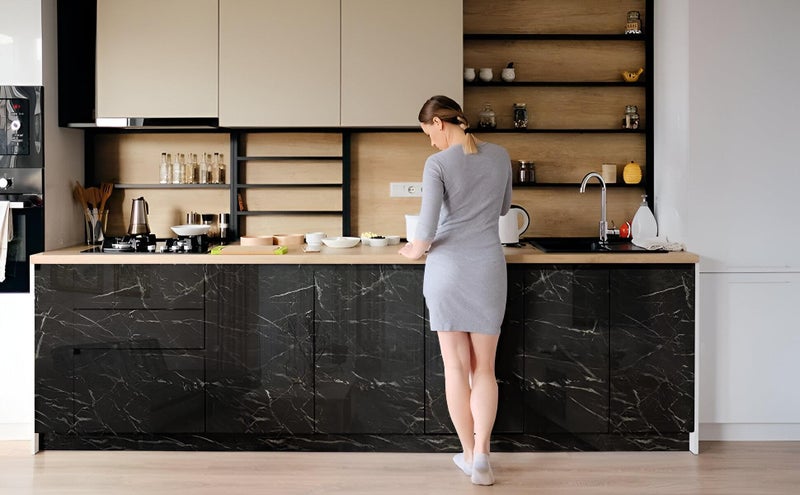 Marble sticker roll-large 24 × 196 inch, waterproof and removable PVC material, for decorating kitchens, cabinets, furniture, easy to apply and remove without any residue - Image 4