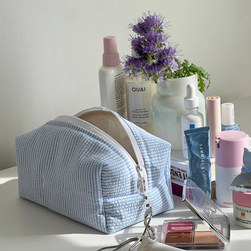 Japanese Style Fresh Style Plaid Cosmetic Bag Cute Girl'S Travel Wash Bag Portable Hand Storage Bag - Image 2