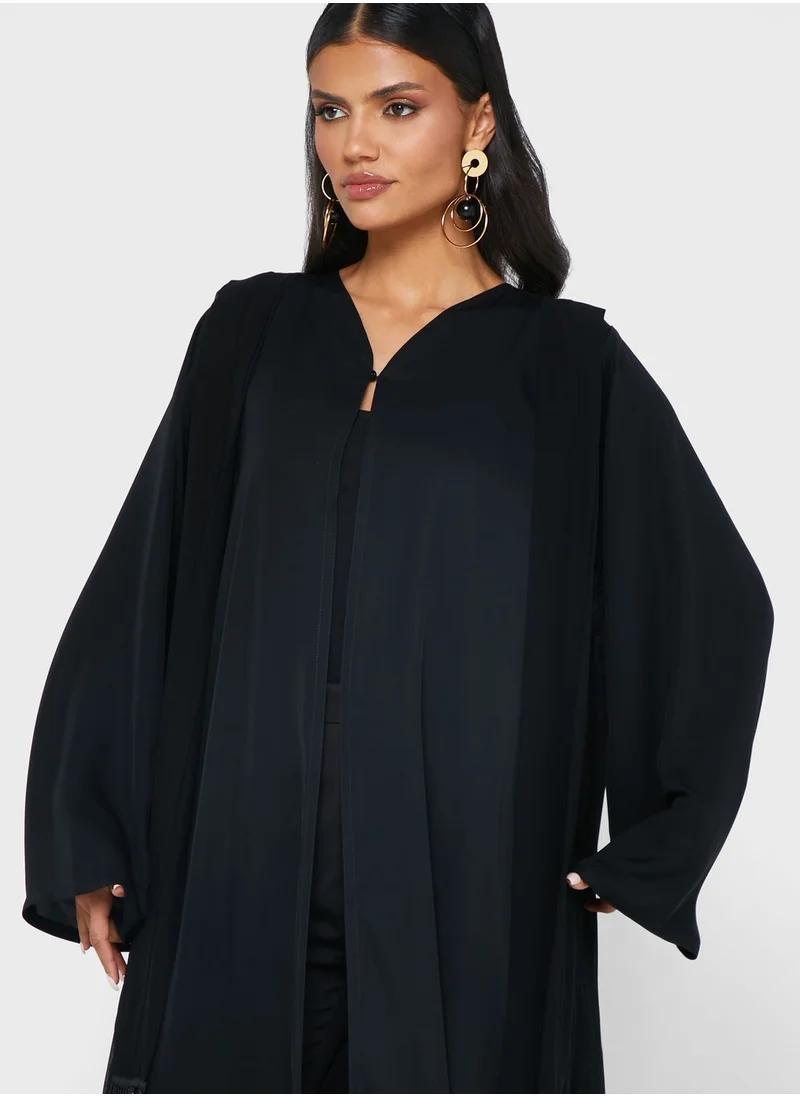 hayas closet Embellished V-Neck Abaya