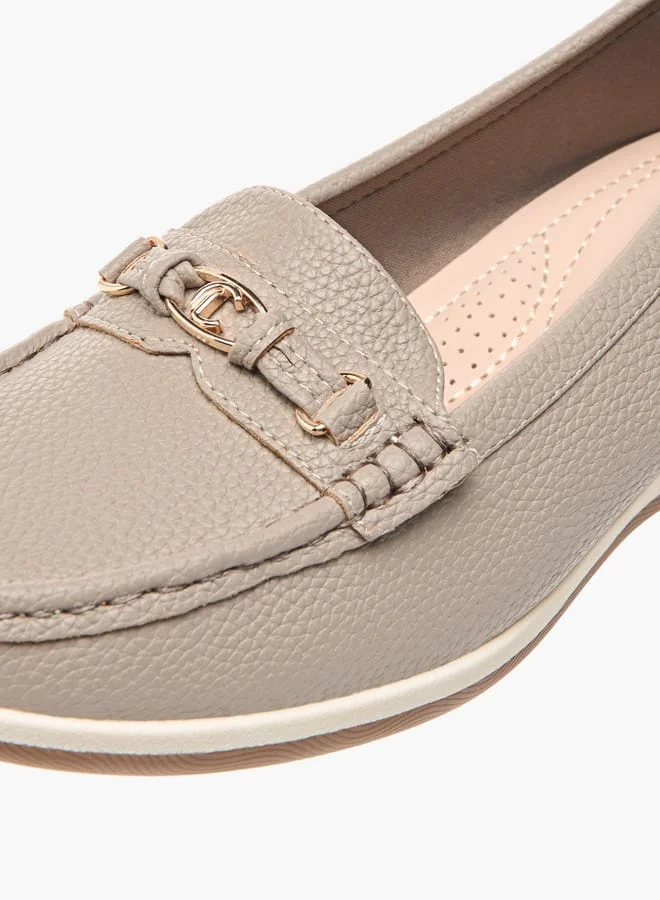 لو كونفورت Womens Metal Accent Comfort Loafers With Wedge Heels