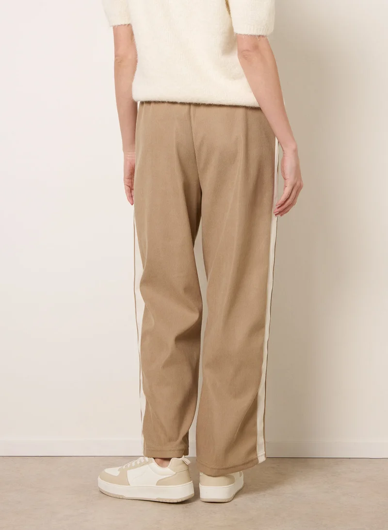 بلو فانيلا Corduroy Side Stripes Trousers