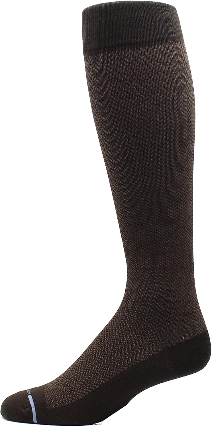 Dr Motion 4 Pairs Men's Athletic Traveler Graduated Compression Knee High Socks - Image 3
