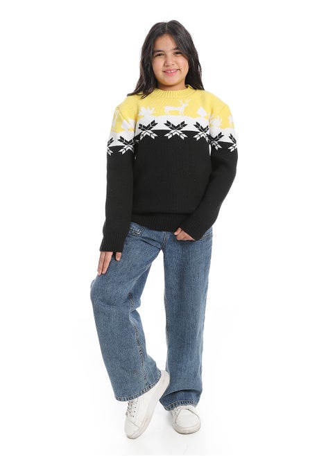 Girls wool pullover with multi design