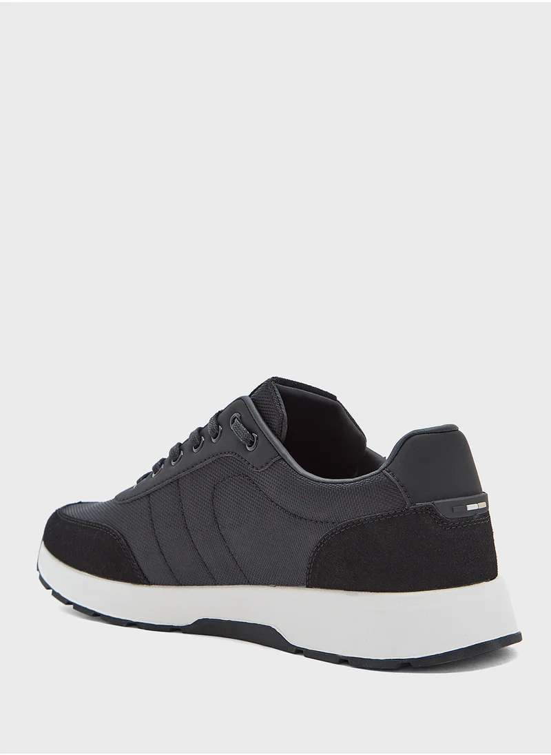 Robert Wood Casual Sneakers