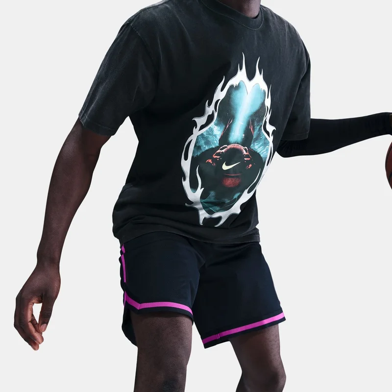 Nike Black Men's Sportswear Max90 T-Shirt for Men | Best Price UAE