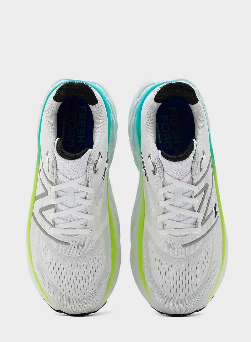 New Balance Mor Low Top Sneakers