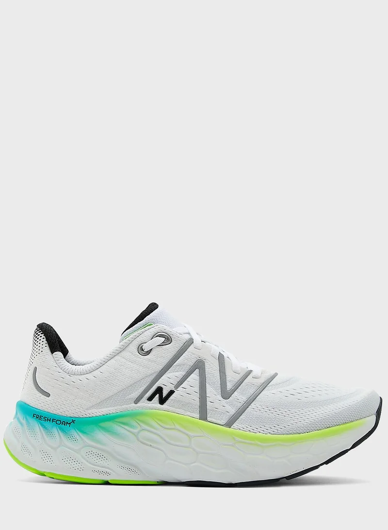 New Balance Mor Low Top Sneakers