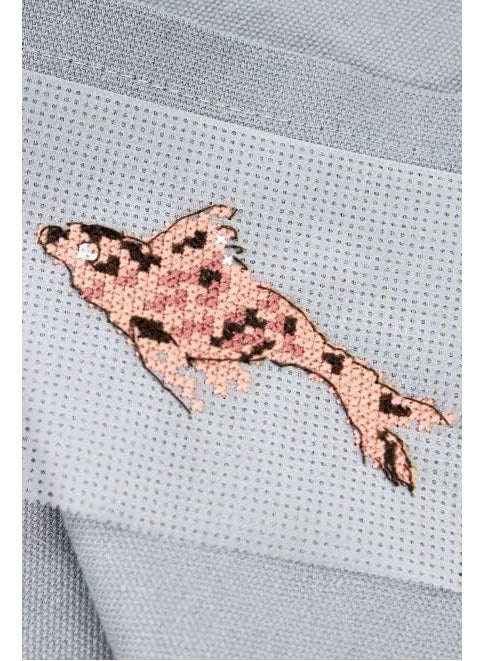 DMC DMC DC90 Water Soluble Cross Stitch Canvas 8 by 812Inch White 14 Count  - Image 3