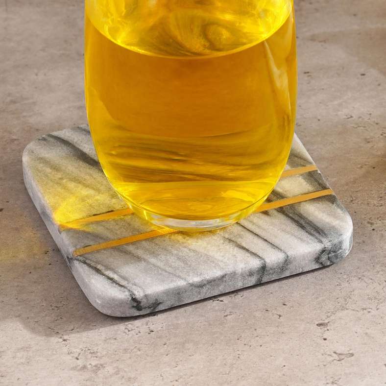 طقم كوسترات رخامية مع إدخال نحاسي - رمادي