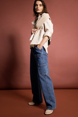Woman Regular Fit Long Sleeve Linen Look Shirt - pzsku/Z7A0129B9EBC82D48A5B6Z/45/1748351901/795e2e60-072a-4f7b-90a0-c0092fbc500c