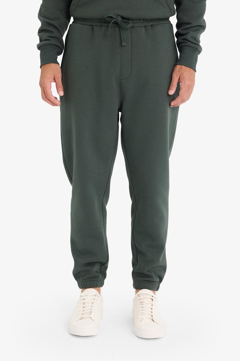 DeFacto Green Man Regular Fit Sweatpants Casual - Image 4