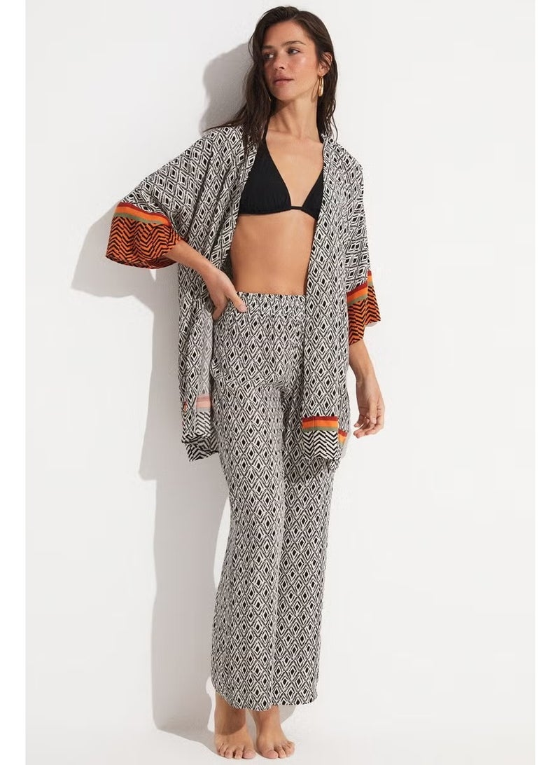 JUNE Patterned Kimono Set - Image 4