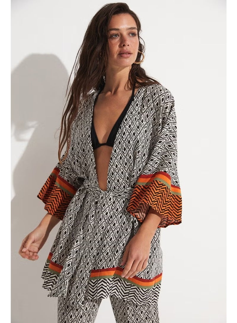 JUNE Patterned Kimono Set - Image 1