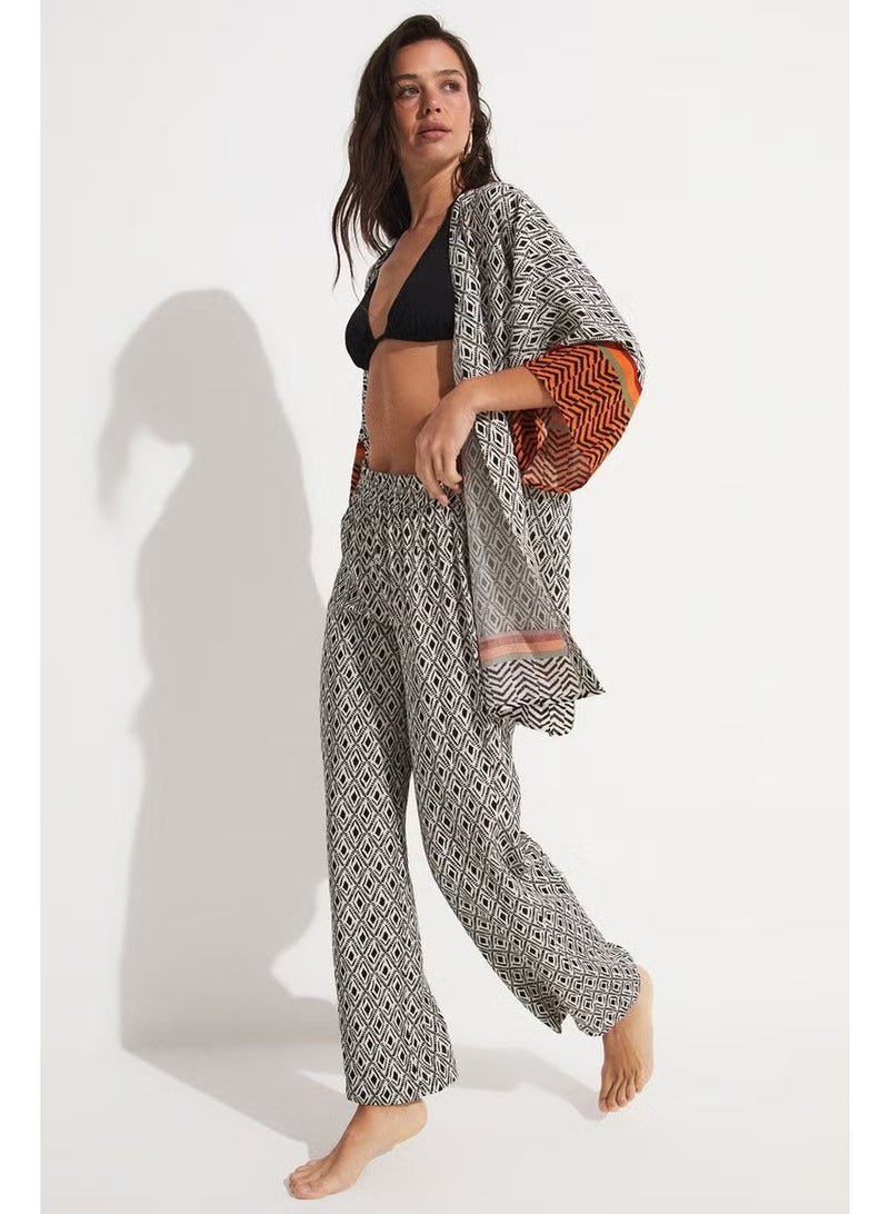 JUNE Patterned Kimono Set - Image 2