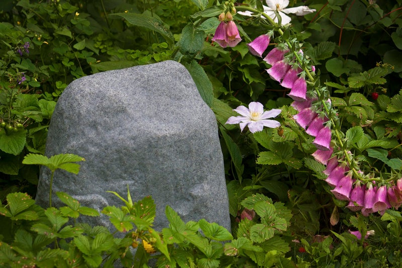 Emsco Group 2187 Landscape Rock - Natural Granite Appearance -Small -Lightweight - Easy to Install - Image 3
