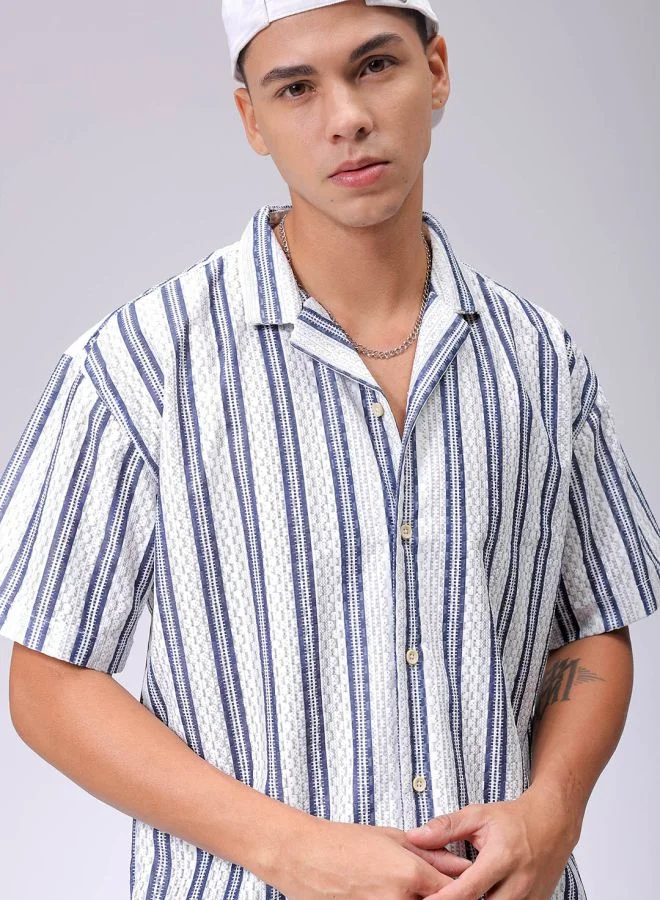 شركة المرآب الهندية Men Relaxed Fit Striped Half Sleeves Cuban Collar Resort Wear Shirt