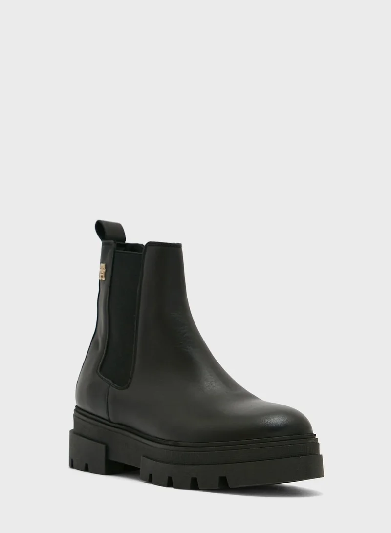 TOMMY HILFIGER Monochromatic Chelsea Boots
