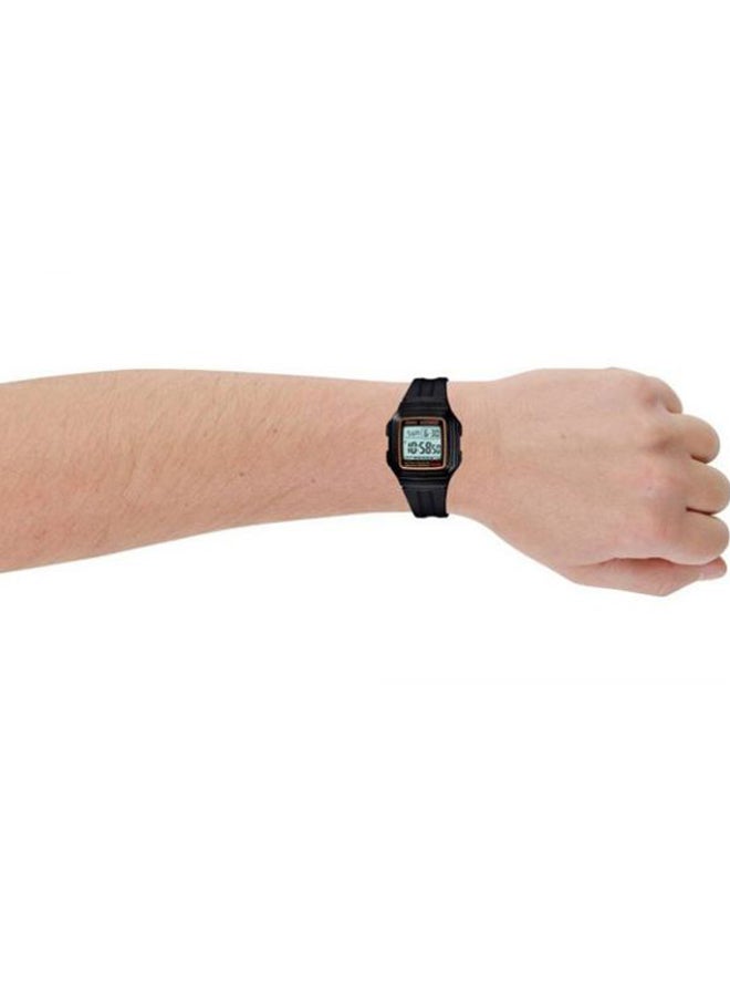 CASIO Men Water resistant Digital Watch F-201WA-9ADF - 34 mm - Black - Image 4
