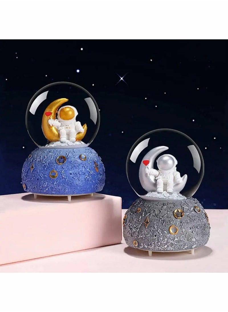 Y&D Astronaut Snow Globes  - Image 5
