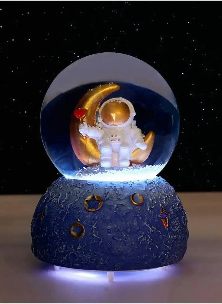 Y&D Astronaut Snow Globes  - Image 2