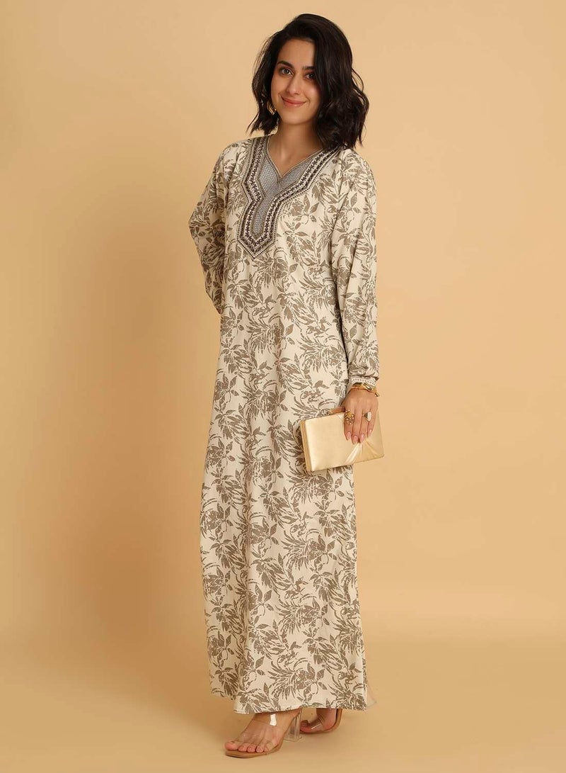 HANA & SARA Elegant Grey Floral Arabic Jalabiya with Embroidered V-Neck - Image 5