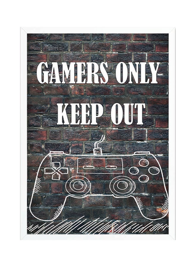 لوحة ديكور حائط بإطار خشبي يحمل عبارة "Gamers Only Keep Out" متعدد الألوان