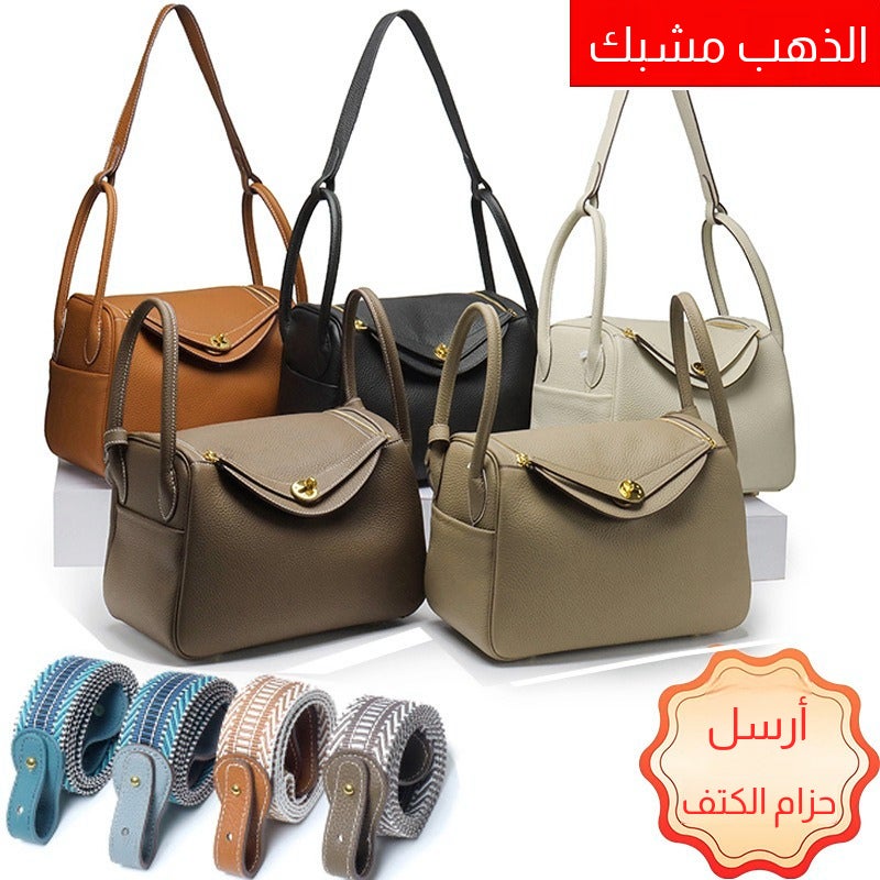 حقيبة كتف وسادة من الجلد الأصلي بإبزيم ذهبي - Image 1