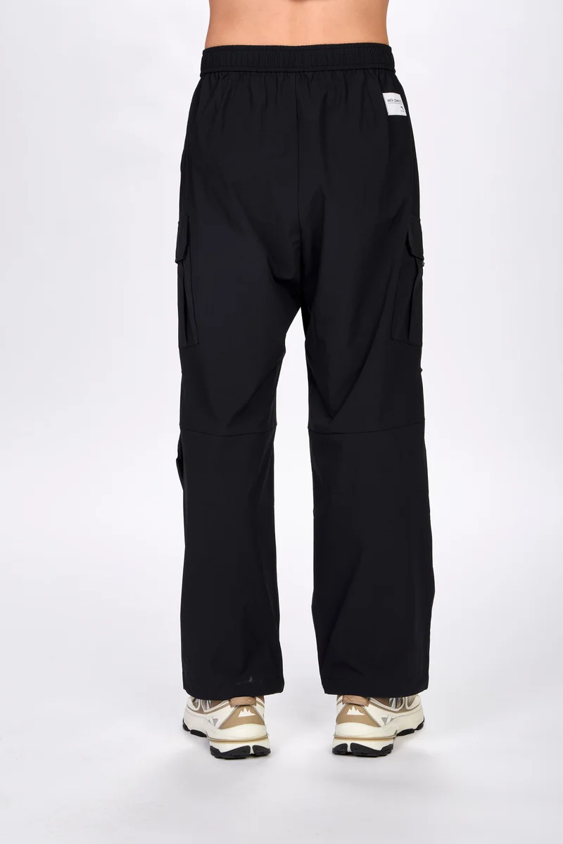 انتا COMMUTE Woven Track Pants