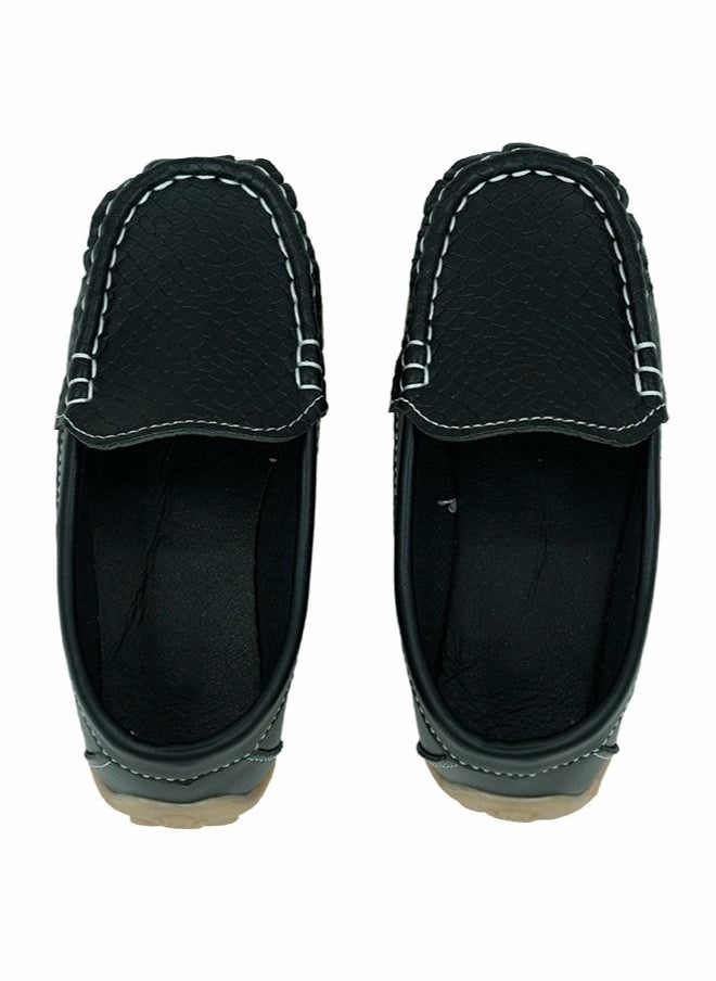 Generic Boys Anti-Skid and Wear-resistant Loafer Shoes  - Image 4