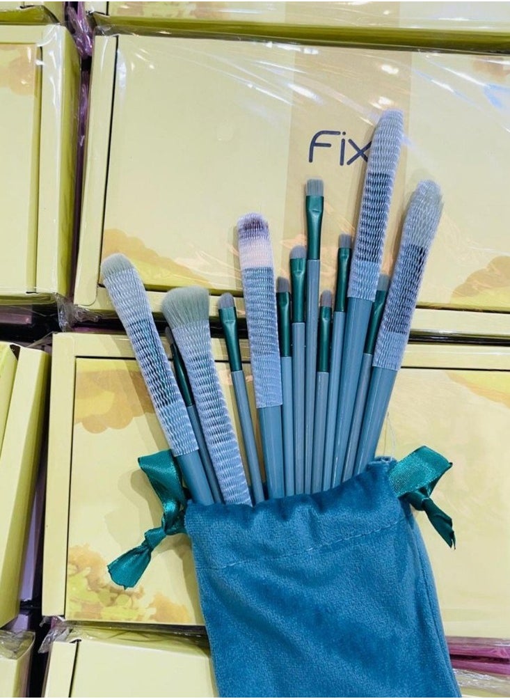 Fix - 13 Pieces Gorgeous Professional Makeup Brush Set (color may be vary), 13 Cosmetic Brushes, Cosmetics Brush Set with Cosmetic Pouch. - Image 1