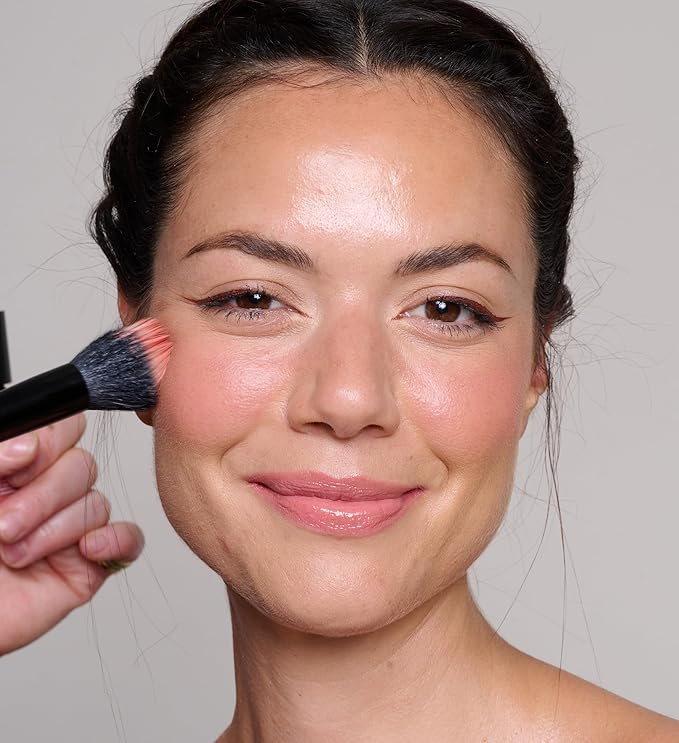 Mii Cosmetics Luxurious Liquid Liner Rich Colour LongLasting Eyeliner Ultra Fine Brush Tip for Precision Application Black Liquid Eye Liner Jet Black Lavish - Image 3