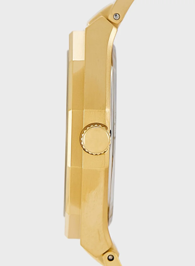 GUESS Gw0575G2 Analog Watch