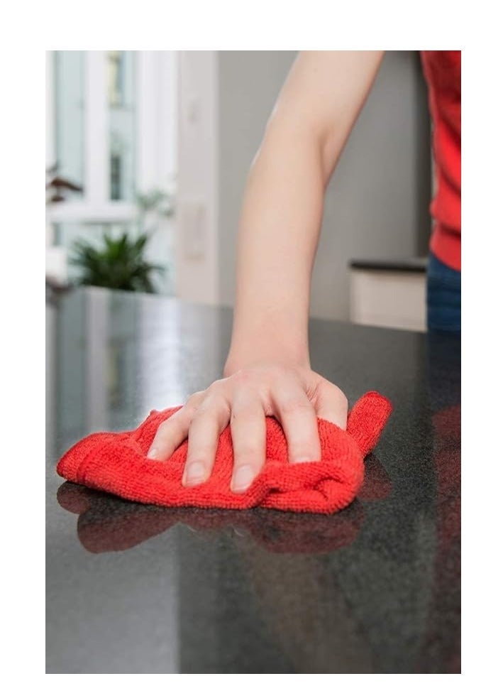 Vileda Microfibre Cleaning Cloths Pack of 8 – Multi Purpose Reusable Microfiber Towels Remove 99% Bacteria with Water, Streak Free Cleaning for Kitchen, Glass & Home Surfaces - Image 4
